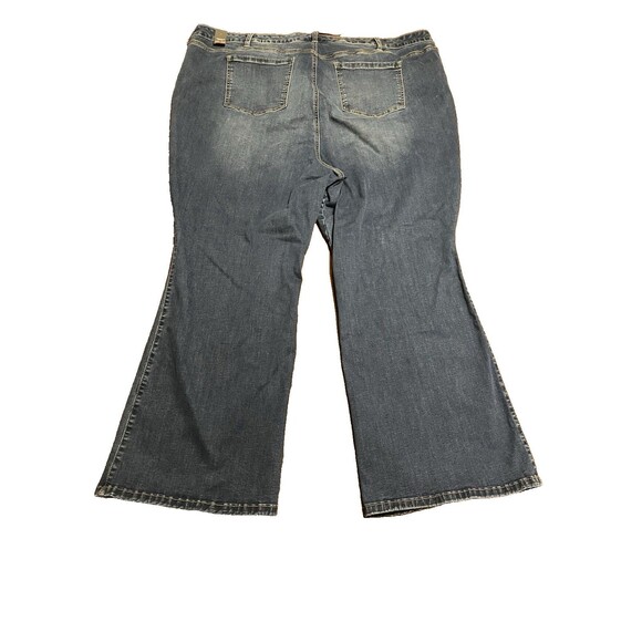 Torrid Trio Boot High-Rise Jeans in the El Nino Wash, Size 28-30 Short - Picture 13 of 13